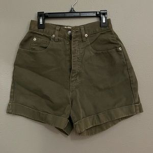 Cute high waisted green jean shorts